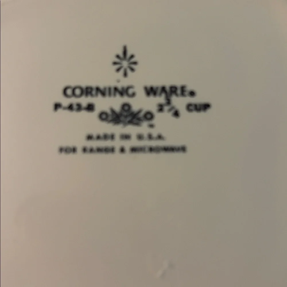 Vintage: blue corn flower Corning ware casserole 2 2/3 cup.